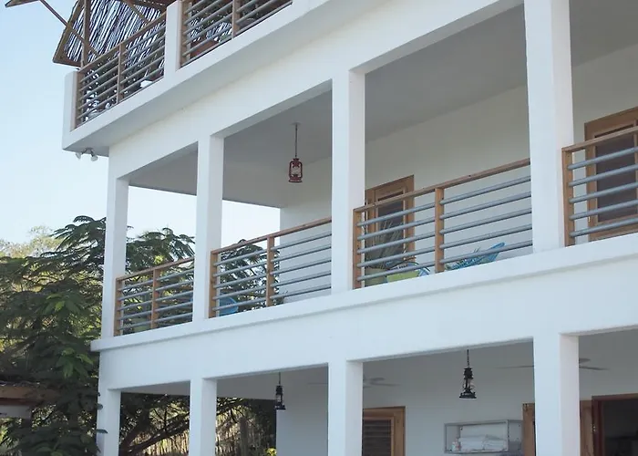 Lashings Boutique Hotel Treasure Beach