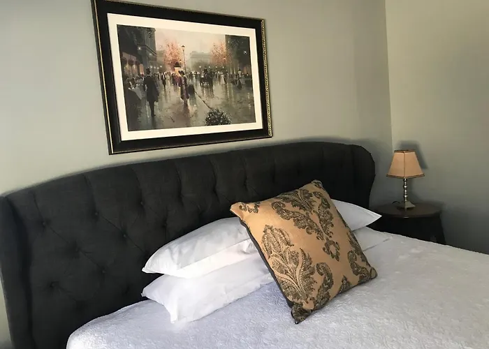 Nestle Inn Indianapolis