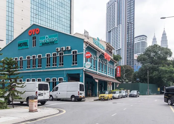 Oyo 127 The Reeds Hotel Kuala Lumpur